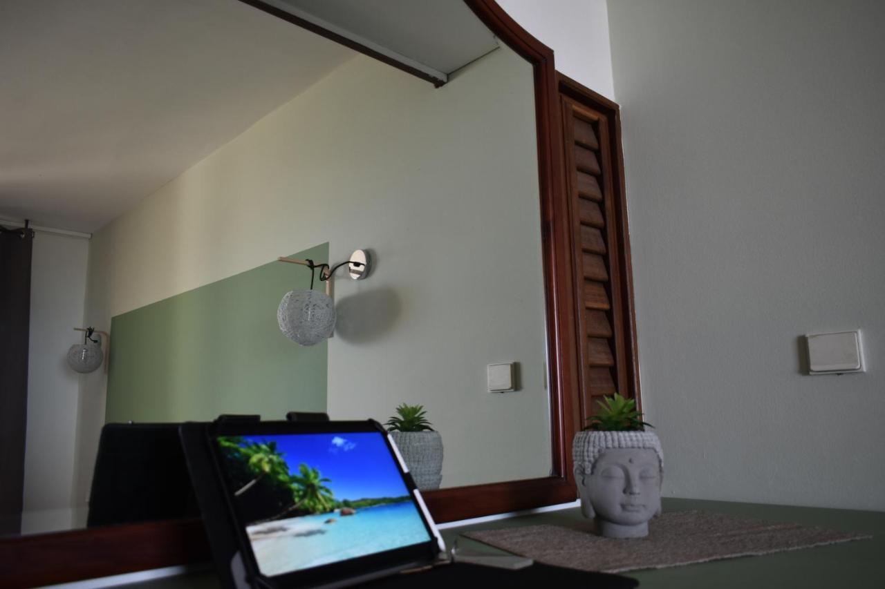 Ananas Premium - Sejour Detente T2 Vue Mer Avec Balcon Prive A Tartane Ла-Трініте Екстер'єр фото