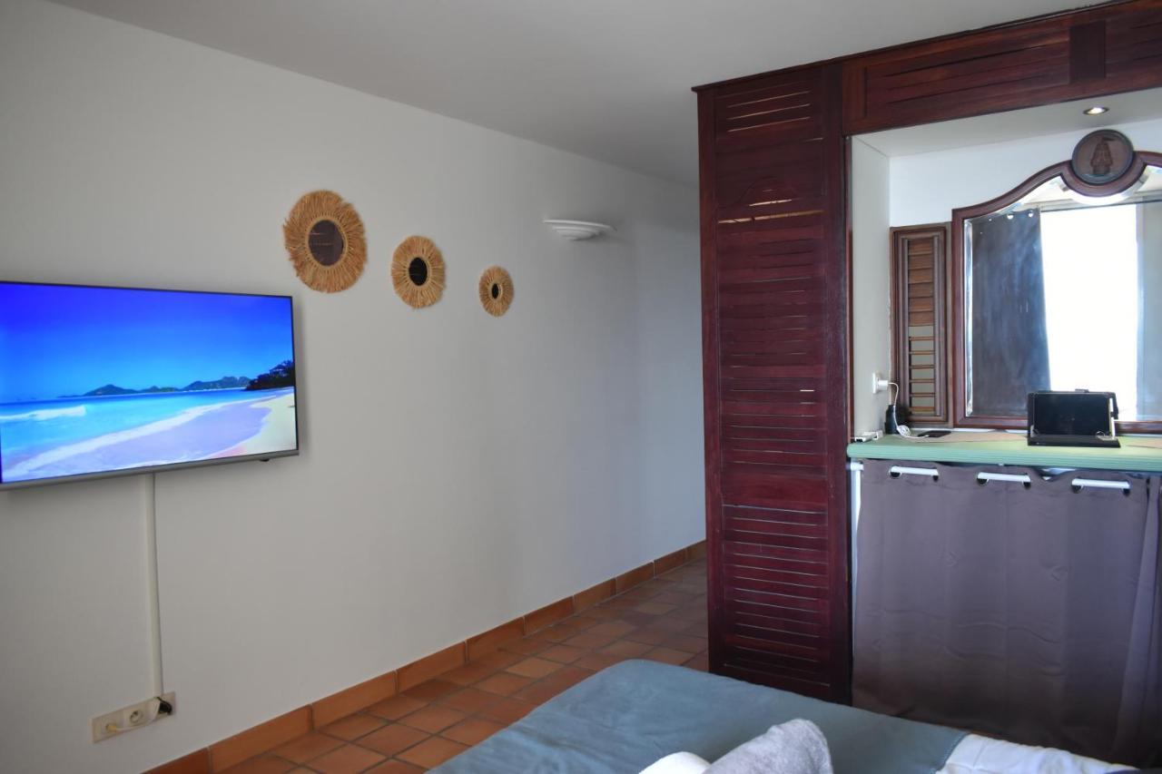 Ananas Premium - Sejour Detente T2 Vue Mer Avec Balcon Prive A Tartane Ла-Трініте Екстер'єр фото